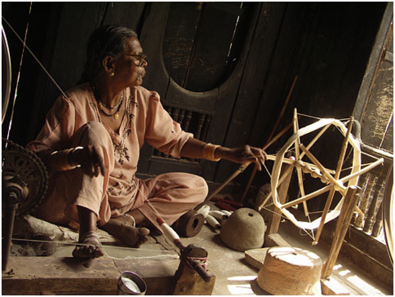 Weaving on a handloom